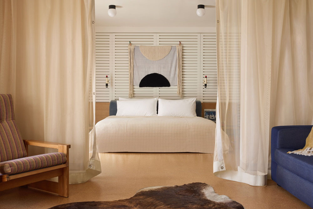 Ace Hotel & Swim Club Palm Springs — Standardized Hotel Image Sequence #4 — Secondary Guest Room