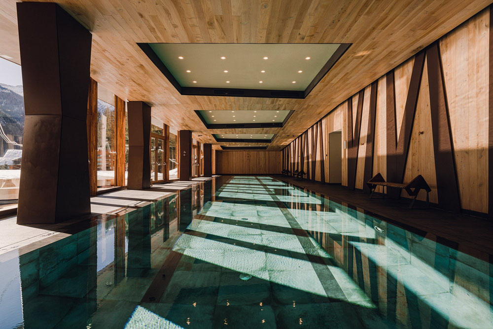 Aethos Monterosa — Standardized Hotel Image Sequence #5 — Secondary Common Area