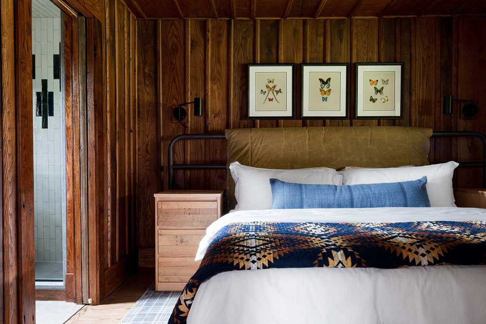 Cataloochee Ranch — Standardized Hotel Image Sequence #2 — Primary Guest Room