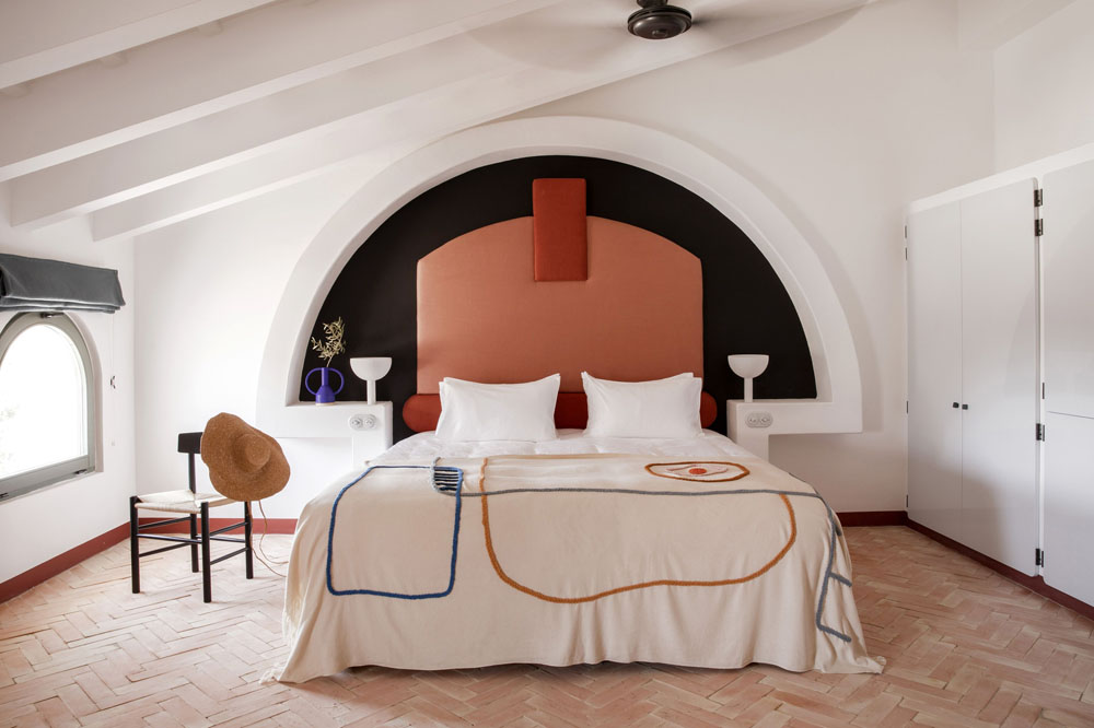 Menorca Experimental — Standardized Hotel Image Sequence #4 — Secondary Guest Room