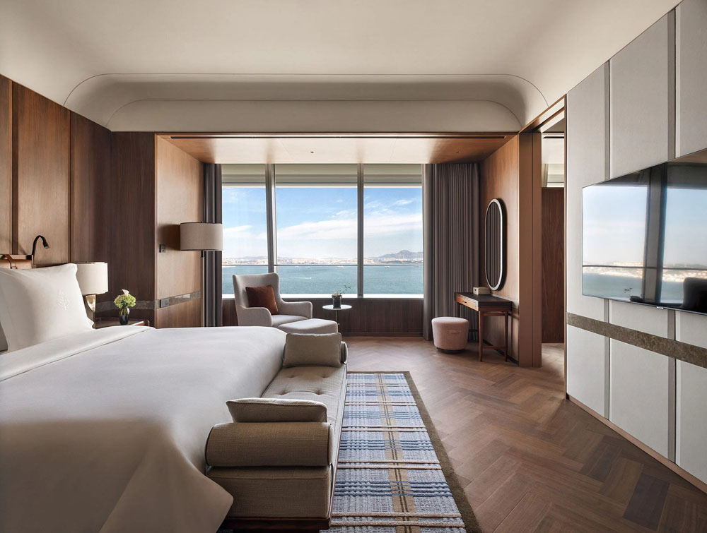 Four Seasons Hotel Dalian — Standardized Hotel Image Sequence #2 — Primary Guest Room