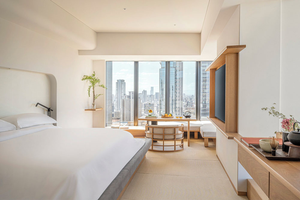 Four Seasons Hotel Osaka — Standardized Hotel Image Sequence #4 — Secondary Guest Room