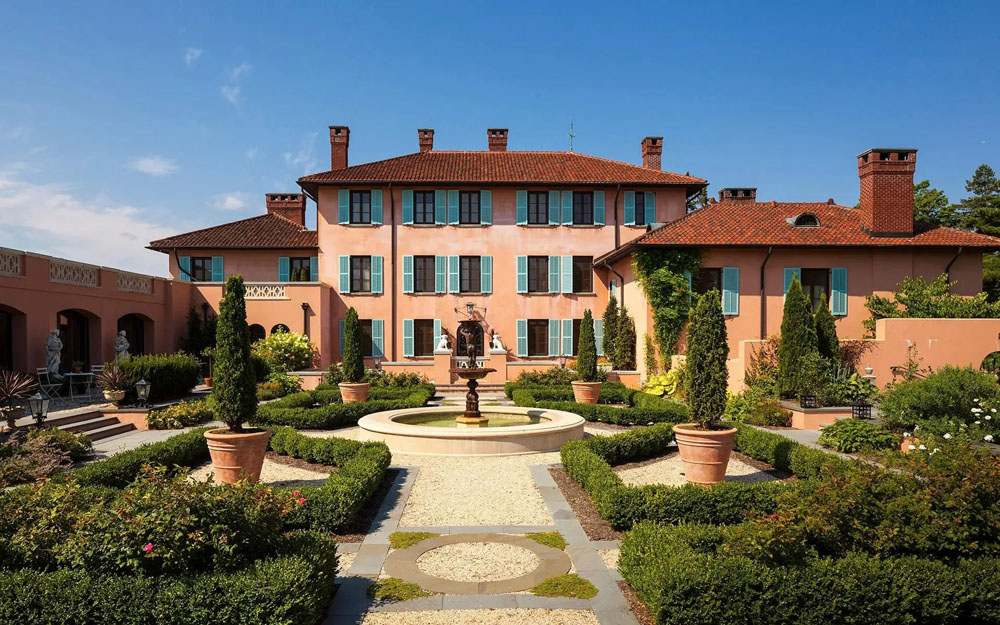 Glenmere Mansion — Standardized Hotel Image Sequence #1 — Exterior