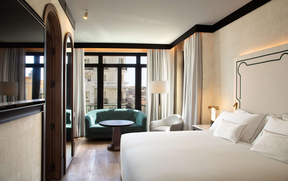 Hotel Montera Madrid, Curio Collection by Hilton — Standardized Hotel Image Sequence #4 — Secondary Guest Room