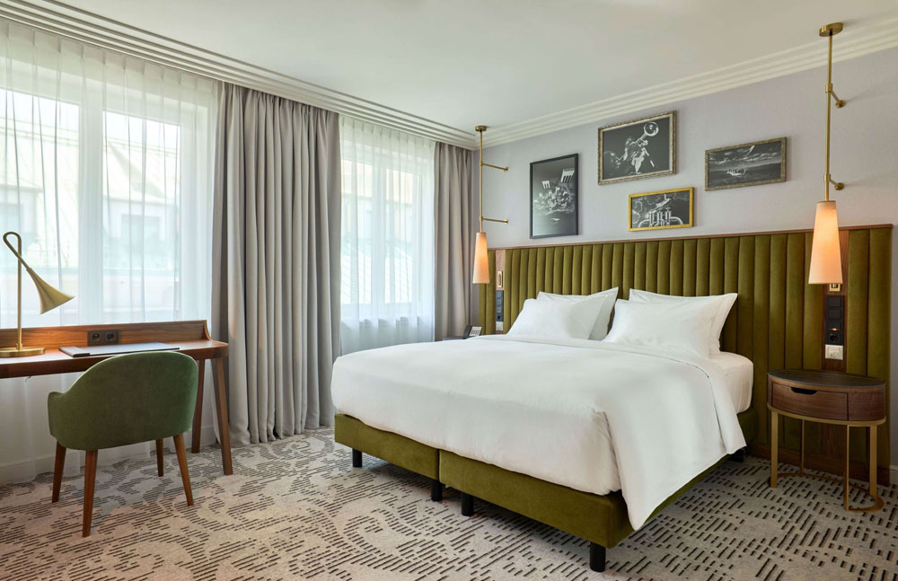 Hotel Saski Krakow, Curio Collection by Hilton — Standardized Hotel Image Sequence #4 — Secondary Guest Room