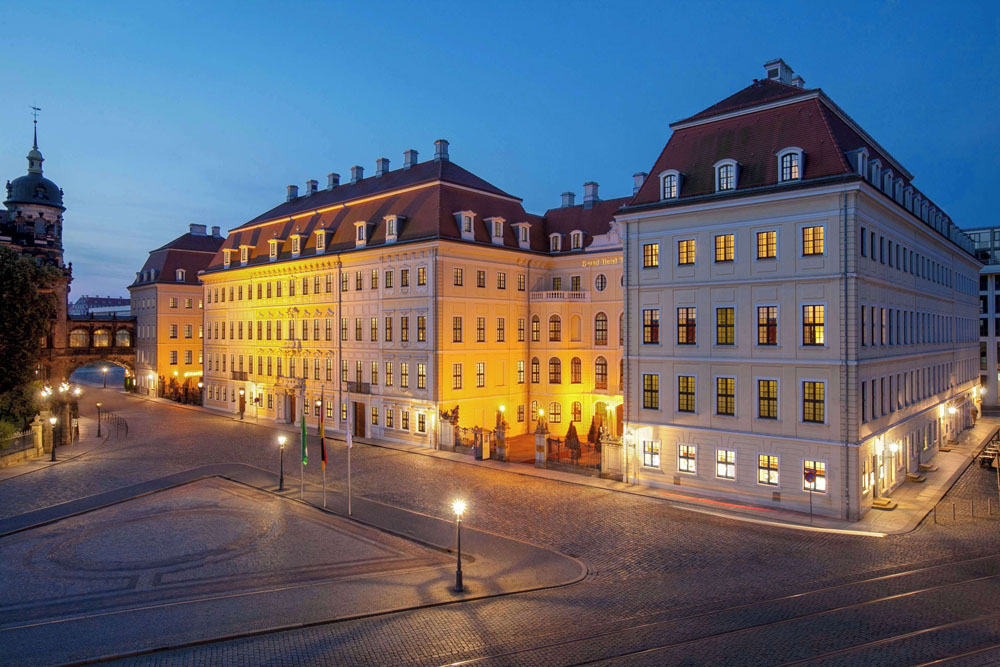 Hotel Taschenbergpalais Kempinski Dresden — Standardized Hotel Image Sequence #1 — Exterior