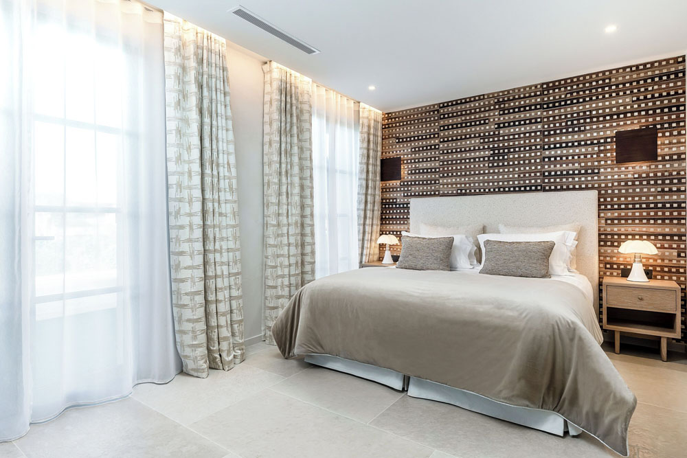 Hotel Villa Cosy Saint-Tropez — Standardized Hotel Image Sequence #4 — Secondary Guest Room