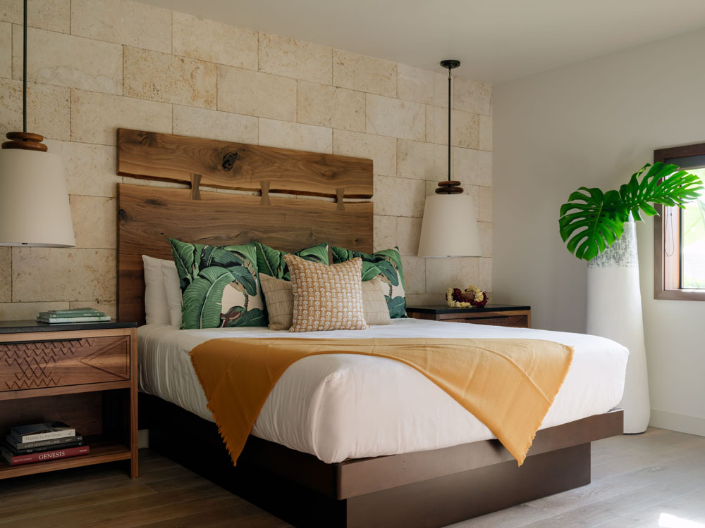 Hotel Wailea — Standardized Hotel Image Sequence #2 — Primary Guest Room