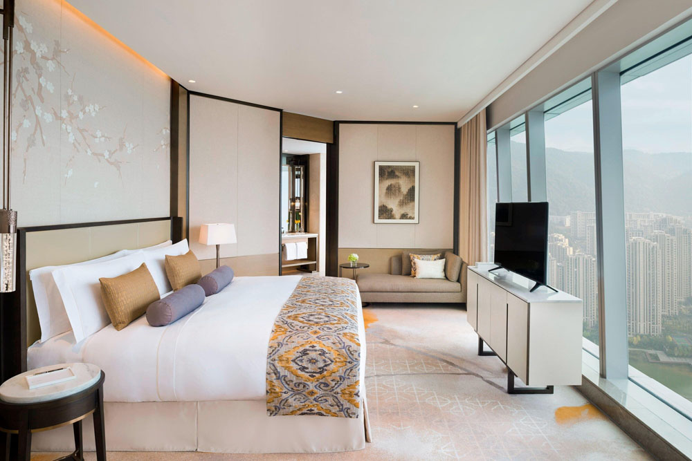 Meixi Lake Hotel, a Luxury Collection Hotel, Changsha — Standardized Hotel Image Sequence #2 — Primary Guest Room