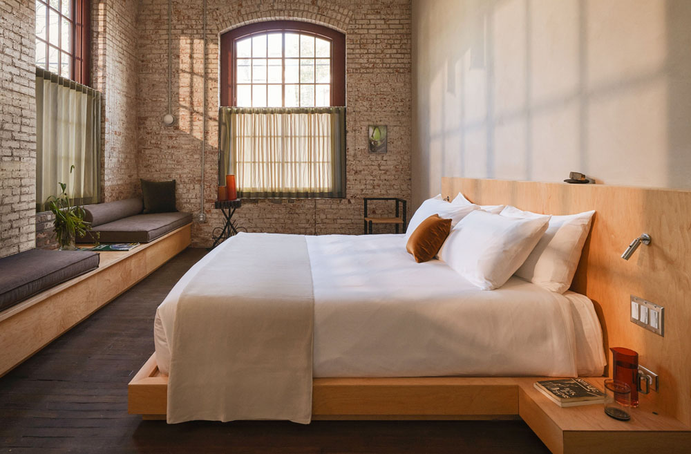 Pocketbook Hudson — Standardized Hotel Image Sequence #2 — Primary Guest Room