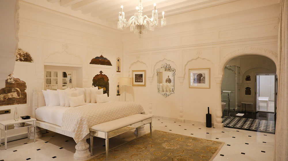 RAN BAAS The Palace — Standardized Hotel Image Sequence #2 — Primary Guest Room