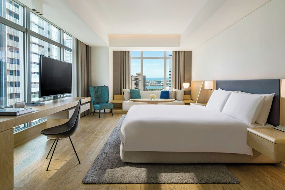 THE AMNIS, a Luxury Collection Hotel, Kaohsiung — Standardized Hotel Image Sequence #4 — Secondary Guest Room