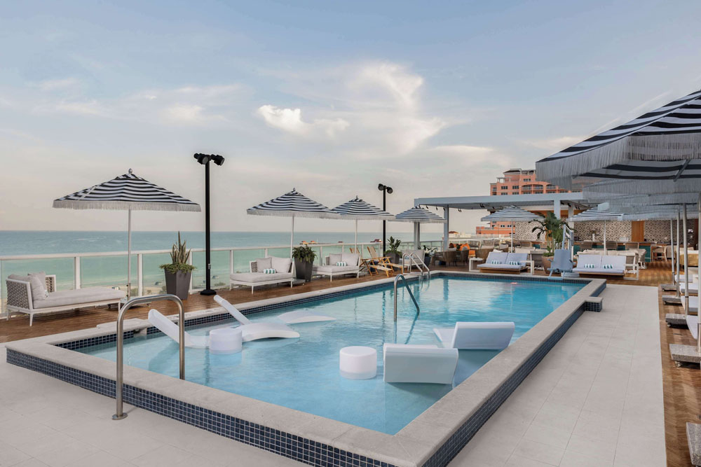 The Hiatus Clearwater Beach, Curio Collection by Hilton photo 5