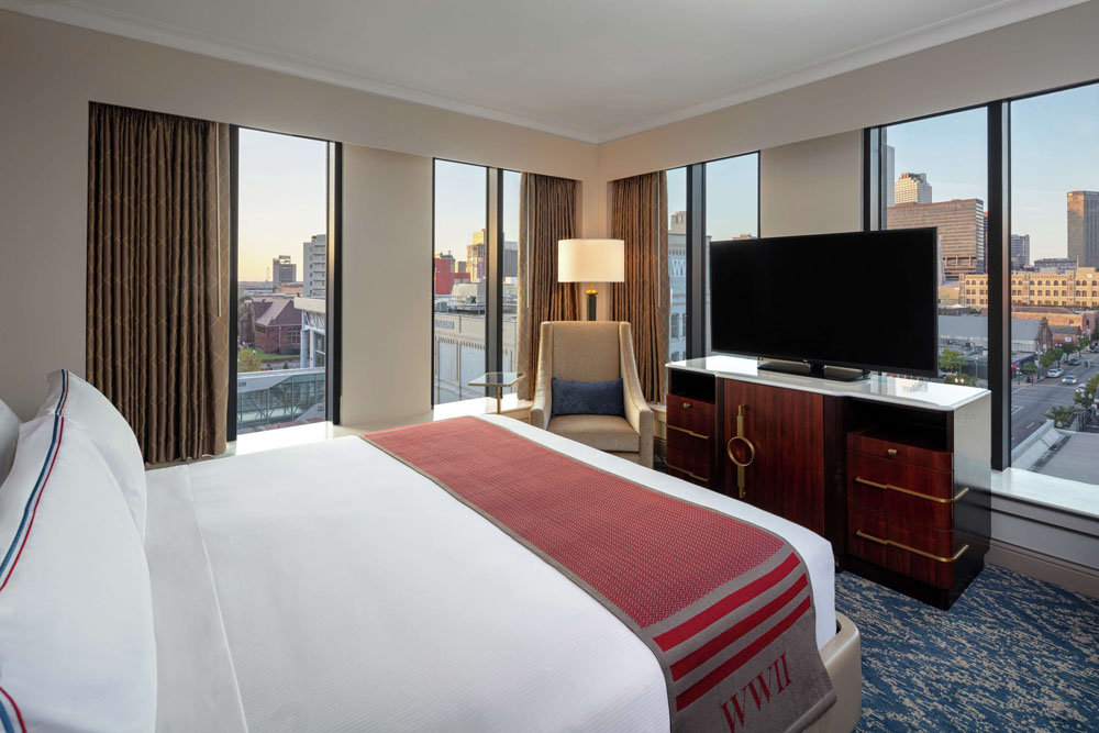 The Higgins Hotel New Orleans, Curio Collection by Hilton photo 4