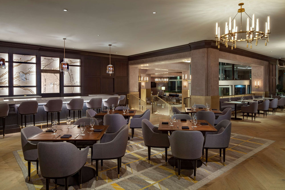 The Marquette Hotel, Curio Collection by Hilton - Image 3