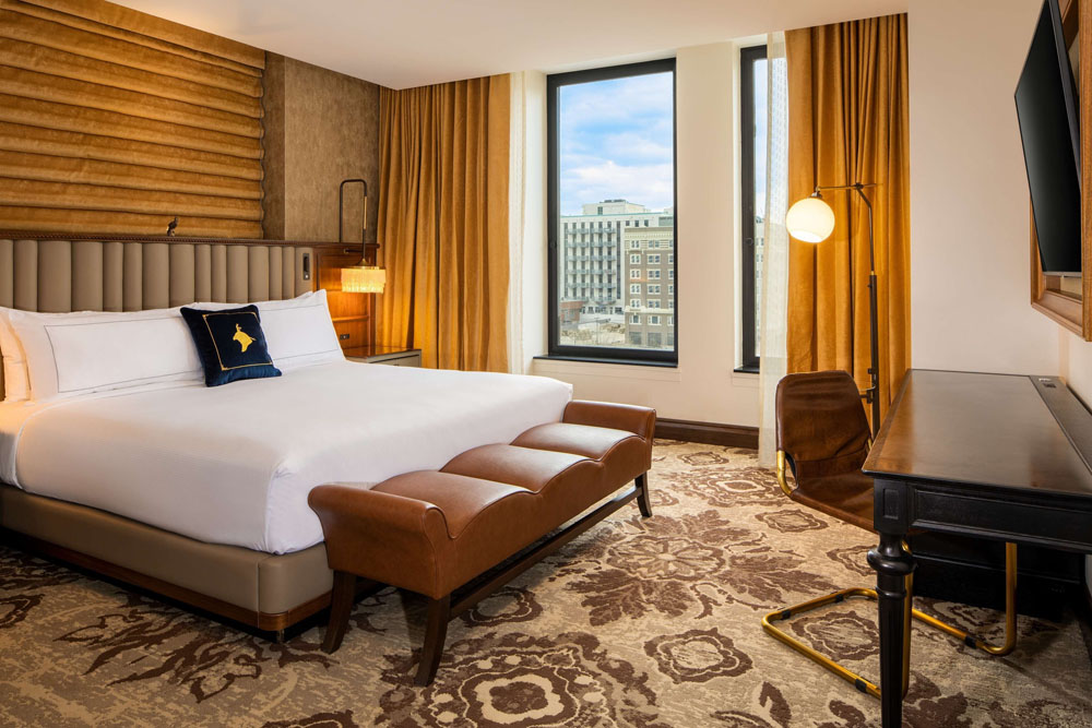 The Peregrine Omaha Downtown, Curio Collection by Hilton - Image 2