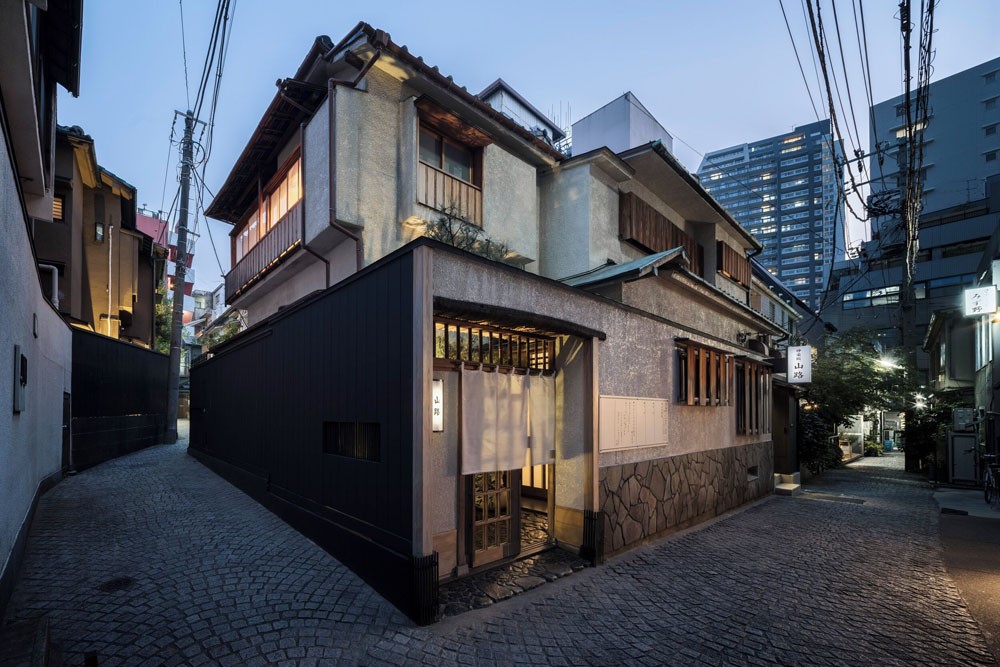 Trunk House — Standardized Hotel Image Sequence #1 — Exterior