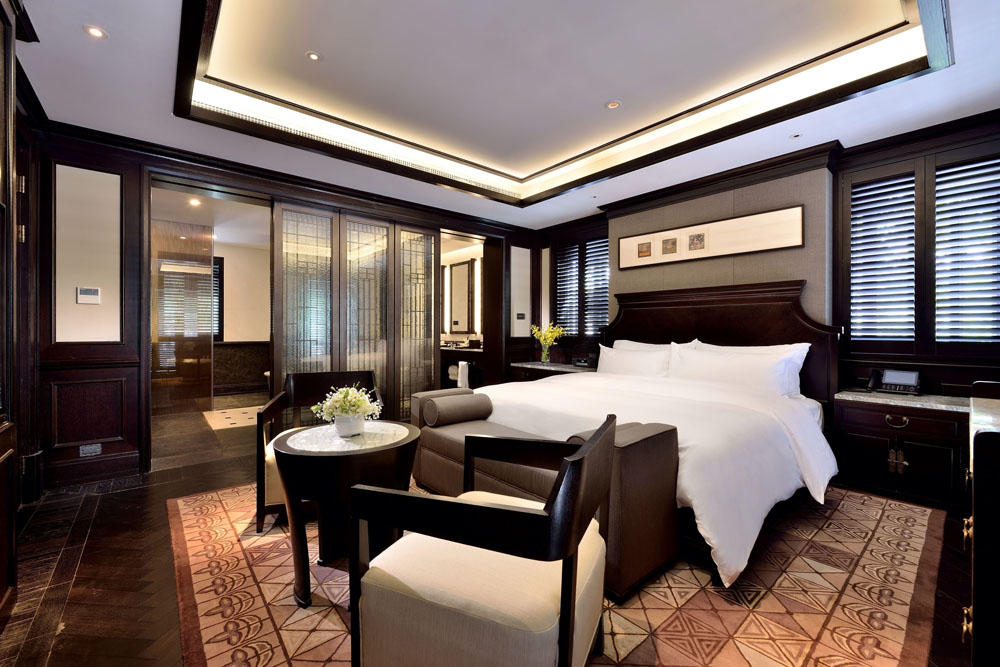 Yihe Mansions — Standardized Hotel Image Sequence #4 — Secondary Guest Room